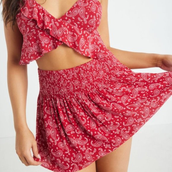 Garage Red Paisley Smocked Mini-Skirt NWT - Picture 2 of 3
